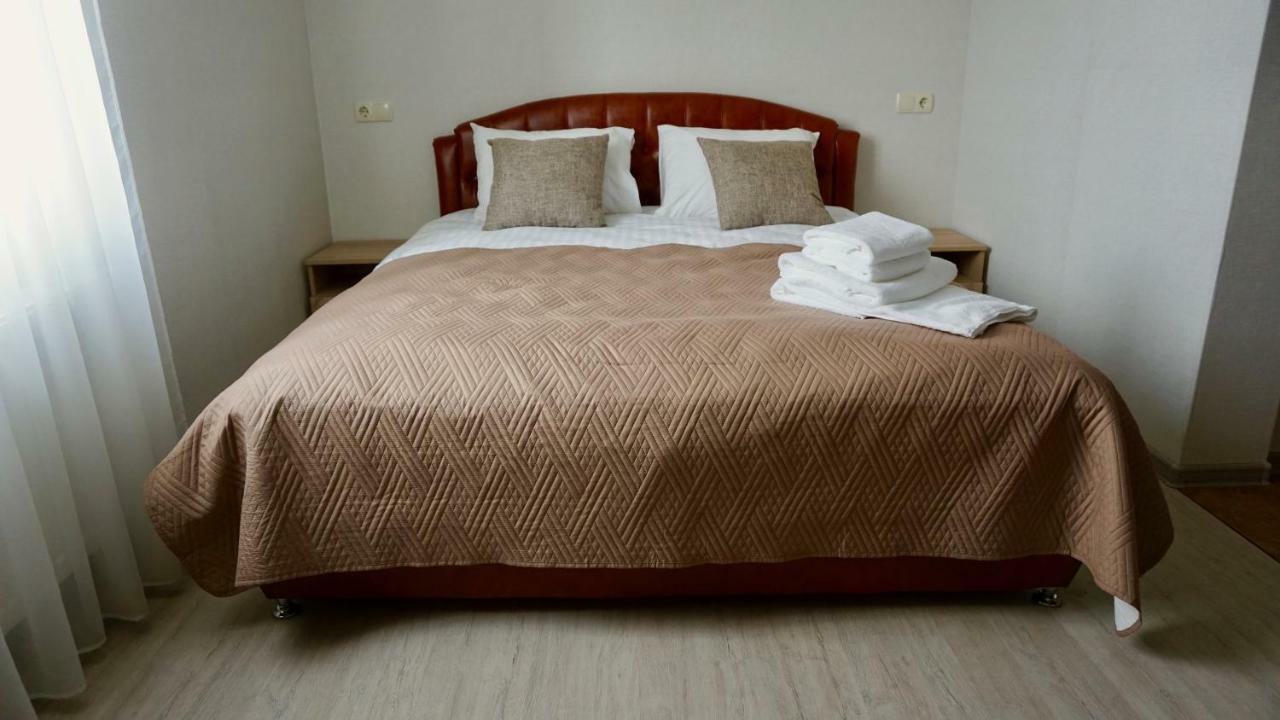 Zhuliany City Hotel Gatnoye Exterior photo